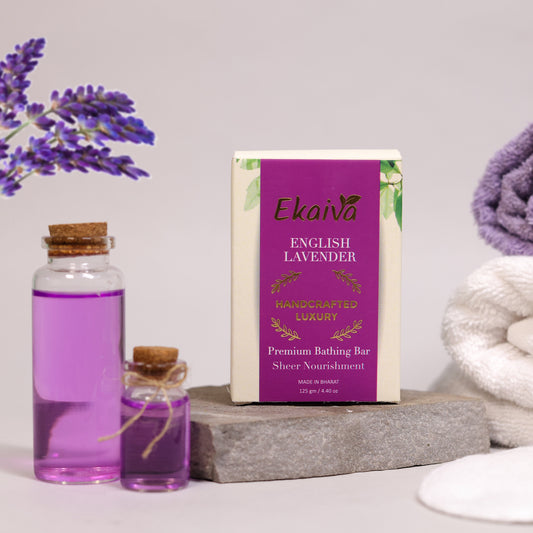 English Lavender Daily Bathing Soap for Improving Skin Tone & Reducing Fine Lines, 125 gm